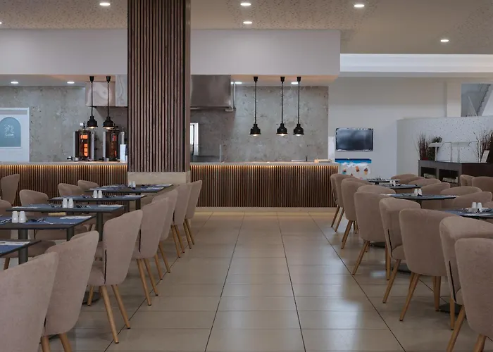 Atlantica Callisto Hotell 4*