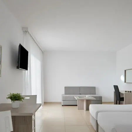 Atlantica Callisto Hotel 4*