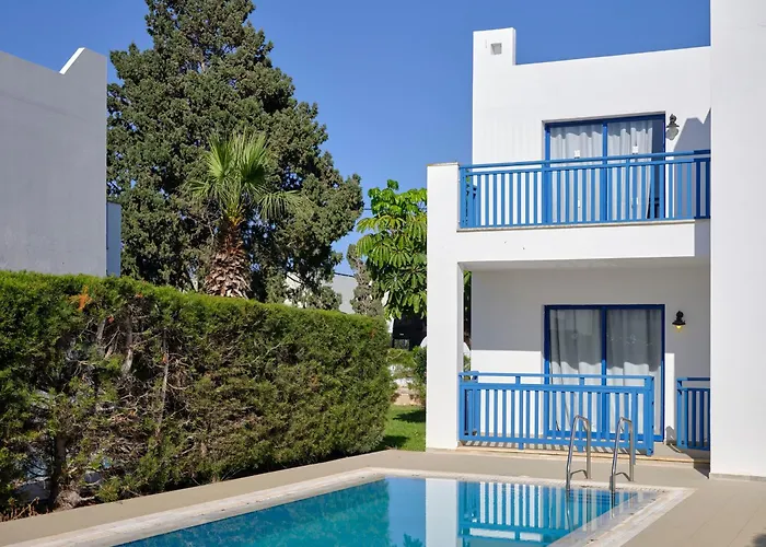 Atlantica Callisto Hotel 4*